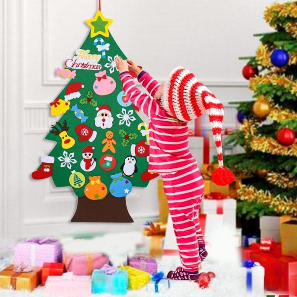 FELT CHRISTMAS TREE – Kalėdų eglutė ir žaisliukų rinkinys iš veltinio 03