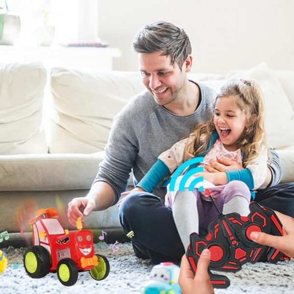 HAPPY TRACTOR – Nuotoliniu būdu valdomas šokių automobilis slider